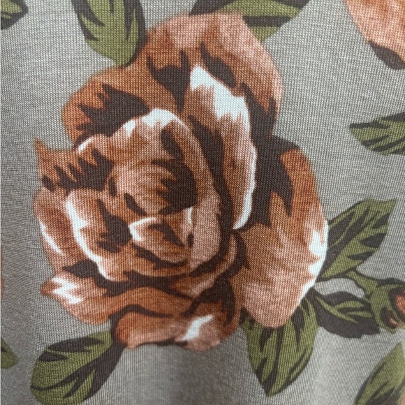 LOGO BY LORI GOLDSTEIN GREEN & BROWN FLORAL DRESSY CASUAL SWING BLOUSE SZ M - Picture 3 of 8